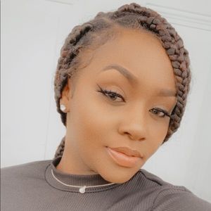 Meet your Posher, Myesha